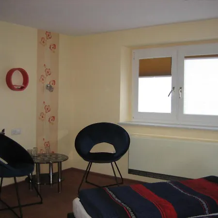 Schusters Lindenhof Konukevi 4*