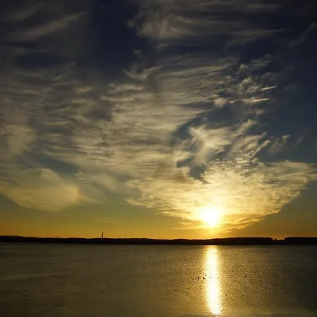 Konukevi Schusters Lindenhof